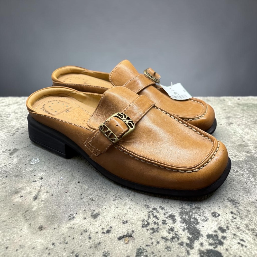 NOS Vintage Y2K Thom McAn "Dawn" Slip-on Loafer / Mule Women's US 6